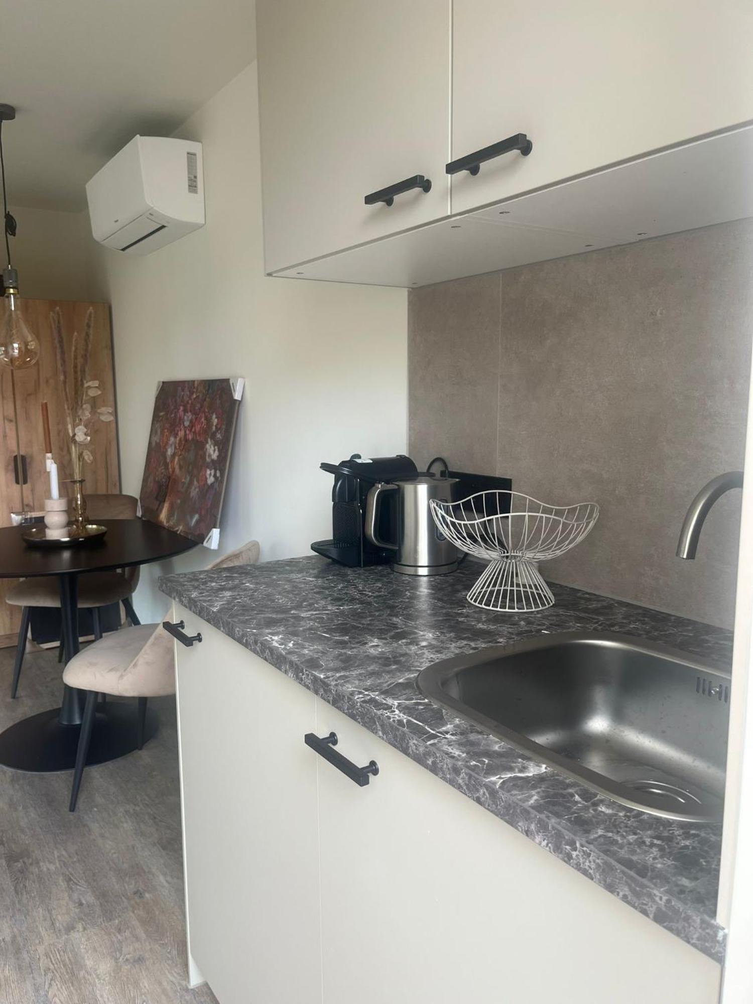 Bed and Breakfast The Little White House Twello Экстерьер фото